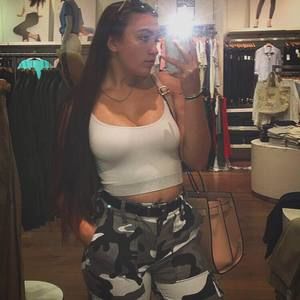 Meet your Posher, Jade